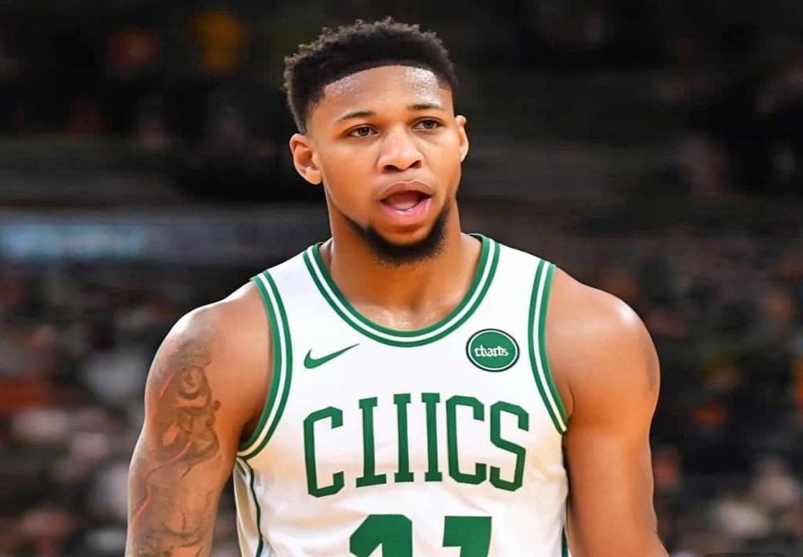 凯尔特人主帅乔·马祖拉变阵：泽维尔·蒂尔曼首发阵容背后的战术调整